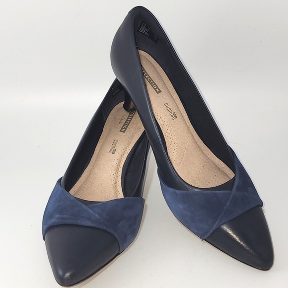 Clarks Blue Leather Suede Pumps Wide - Picture 1 of 11